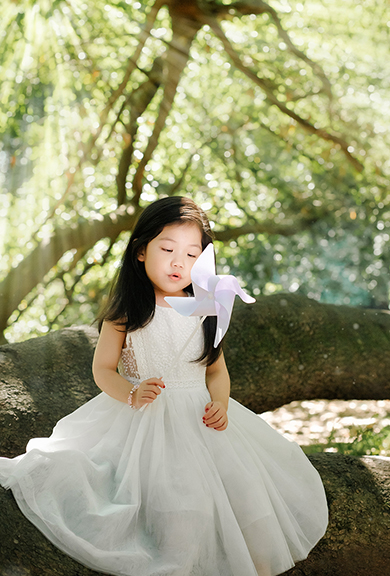 child outdoor photography